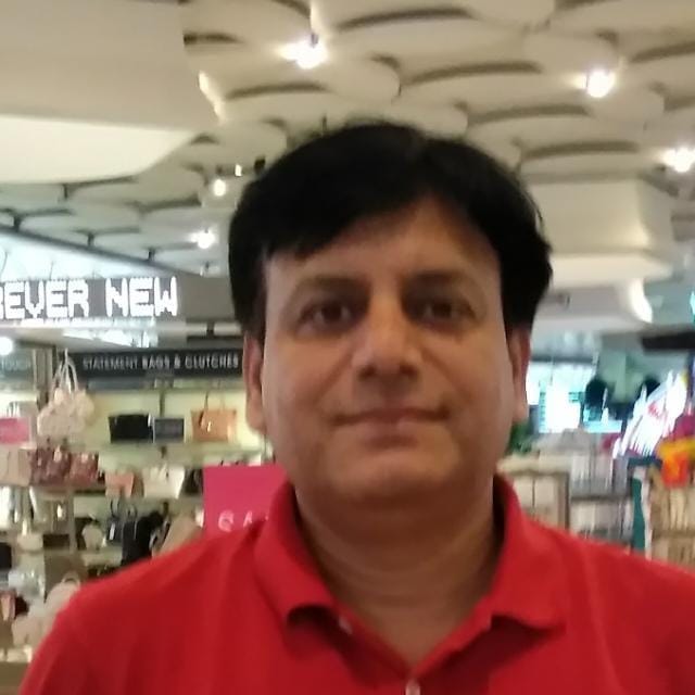 ग्रेनो वेस्ट स्थित श्री राधा स्काई गार्डन सोसाइटी के सामने बने नाले के ऊपर लकड़ी का तख्ता लगाकर ग्रेनो वेस्ट स्थित श्री राधा स्काई गार्डन सोसाइटी के सामने बने नाले के ऊपर लकड़ी का तख्ता लगाकर