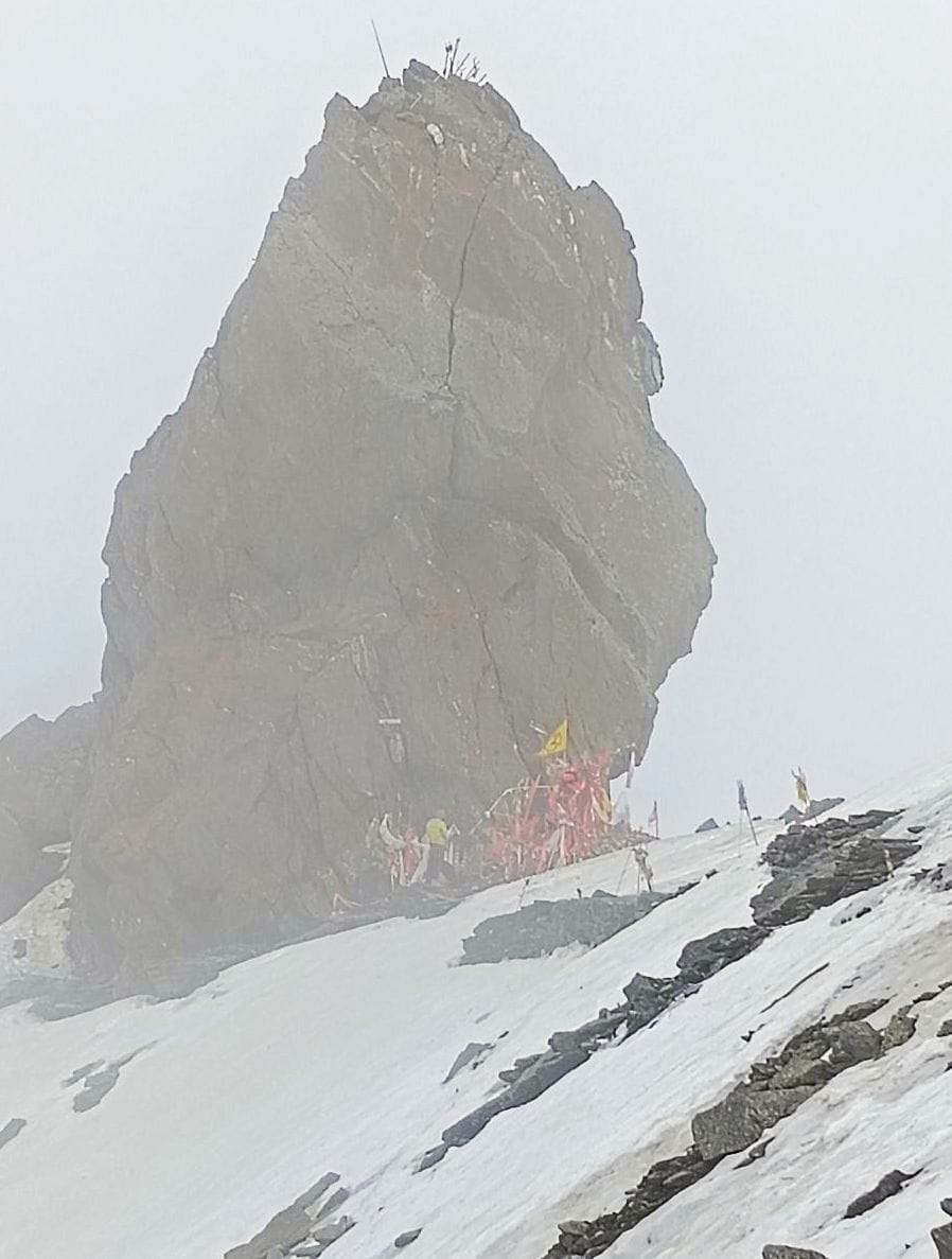 फांचा से श्रीखंड यात्रा मार्ग पर नहीं मिला कचरा। स्रोत : प्रशासन फांचा से श्रीखंड यात्रा मार्ग पर नहीं मिला कचरा। स्रोत : प्रशासन
