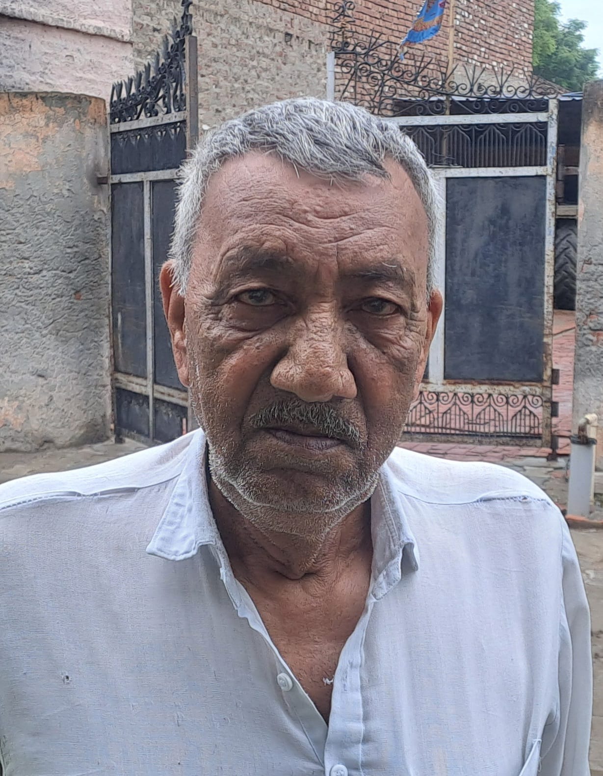 महेंद्र सिंह