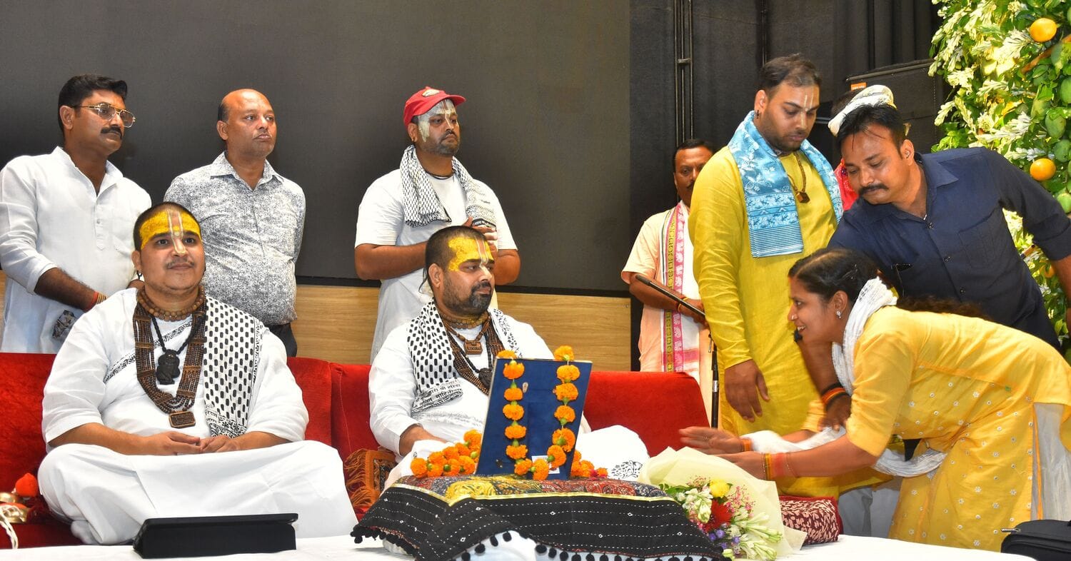 ब्रज-रस की अमृत वर्षा से सराबोर हुई राजधानी ब्रज-रस की अमृत वर्षा से सराबोर हुई राजधानी