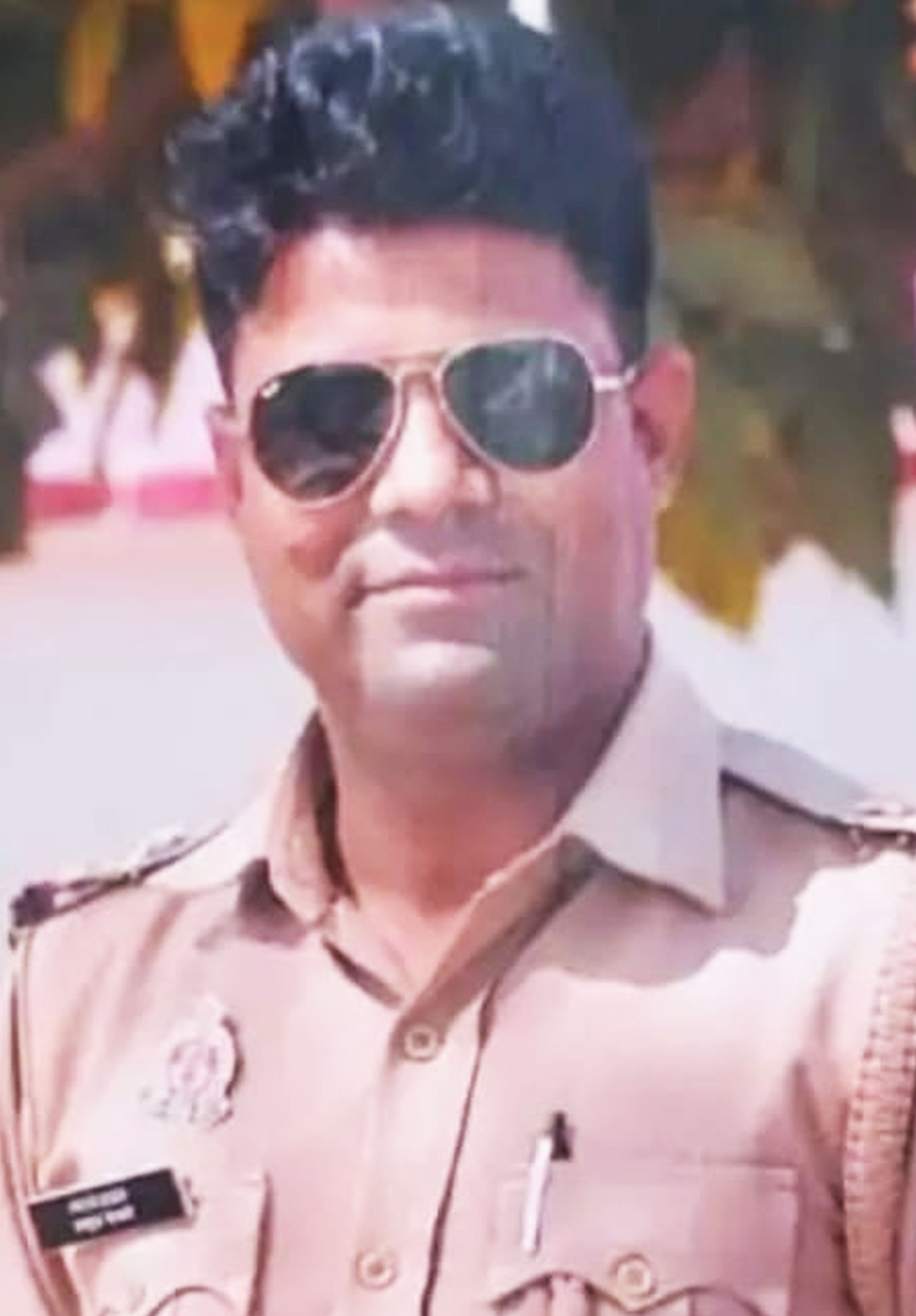 फोटो-43-दिनेश चंद्र मिश्रा। स्रोत: सोशल मीडिया फोटो-43-दिनेश चंद्र मिश्रा। स्रोत: सोशल मीडिया