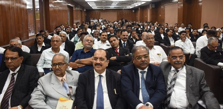 किताब ''नेताजी–भारत की अनकही गाथा'' का विमोचन किताब ''नेताजी–भारत की अनकही गाथा'' का विमोचन