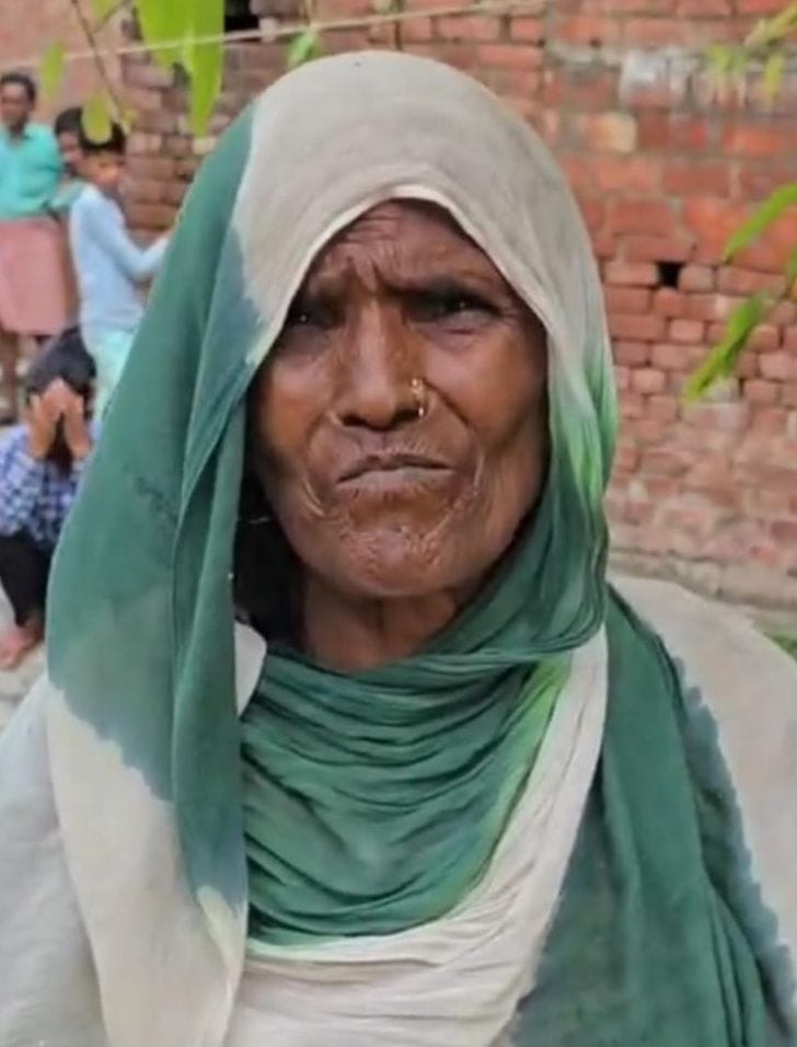उसहैत में इस तरफ कटान रोकने के लिए बाढ़ खंड की ओर से तैयारी की गई है। संवाद उसहैत में इस तरफ कटान रोकने के लिए बाढ़ खंड की ओर से तैयारी की गई है। संवाद