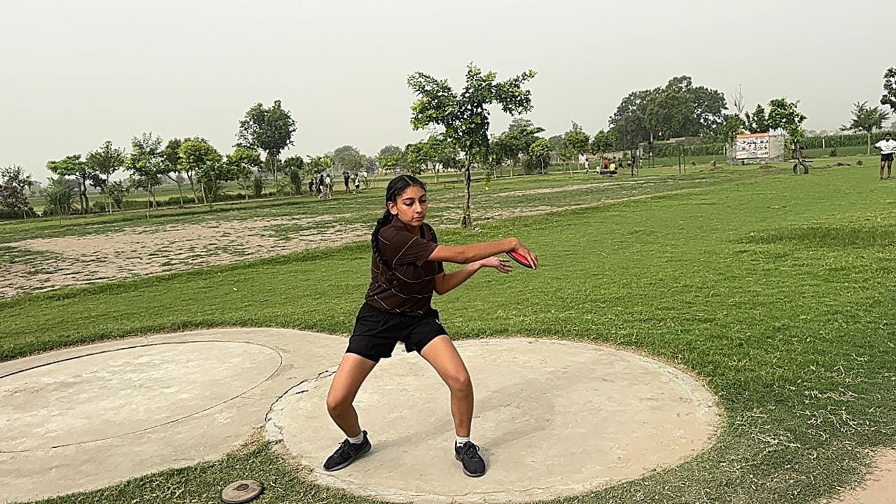गुमटसर स्पोर्ट्स टैलेंट लाइव ट्रस्ट की ओर से अकादमी परिसर में आयोजित खेल प्रतियोगिता में भाग ले गुमटसर स्पोर्ट्स टैलेंट लाइव ट्रस्ट की ओर से अकादमी परिसर में आयोजित खेल प्रतियोगिता में भाग ले