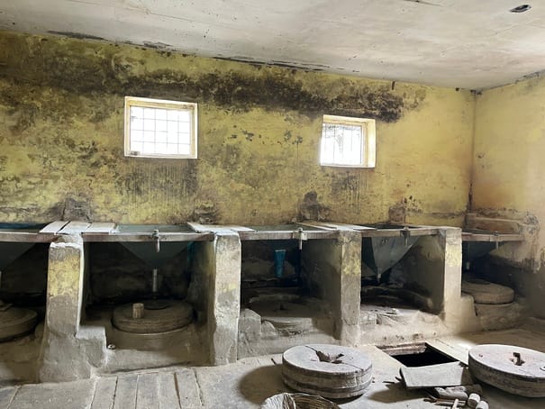 अधीक्षण अभियंता नीरज शर्मा। संवाद