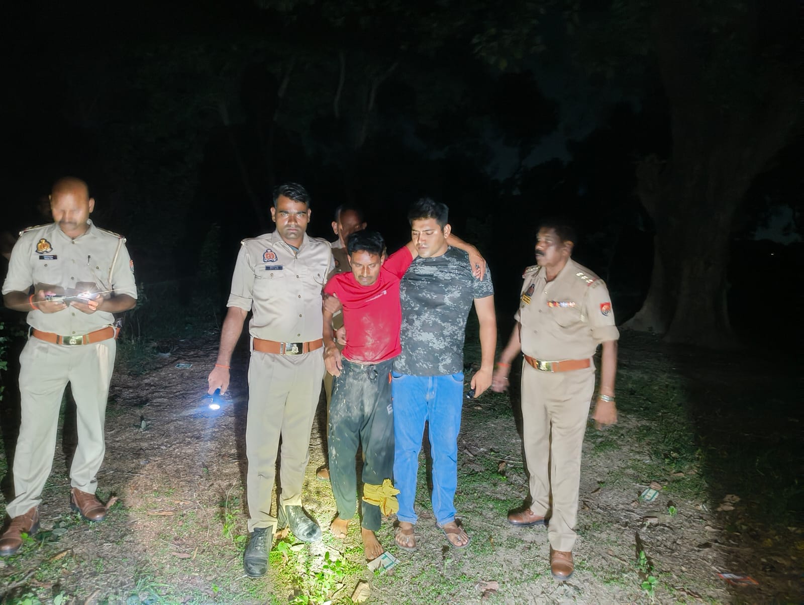 गोतस्कर मामले में गिरफ्तार आरोपी। स्रोत: पुलिस गोतस्कर मामले में गिरफ्तार आरोपी। स्रोत: पुलिस