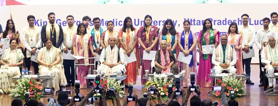 केजीएमयू के 22वें दीक्षांत समारोह में 1707 विद्यार्थियों को दी गईं उपाधियां