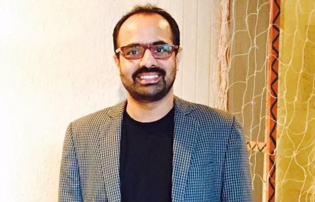 नोएडा। लोटस पनाश सोसाइटी में बनाई गई क्रिकेट पिच। नोएडा। लोटस पनाश सोसाइटी में बनाई गई क्रिकेट पिच।