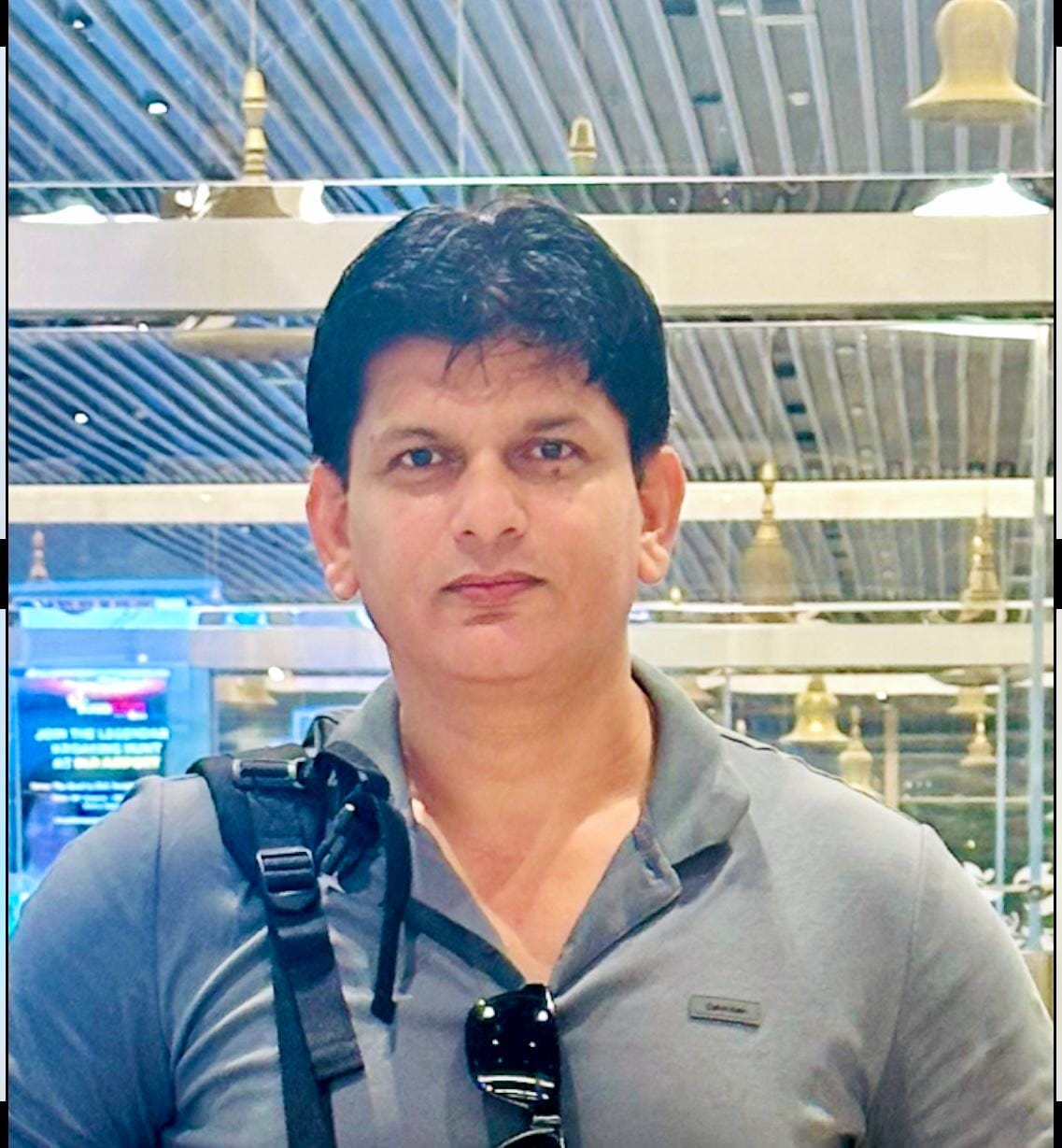ग्रेनो वेस्ट स्थित एटीएस होमक्राफ्ट नोबिलिटी सोसाइटी के बाहर बनने वाली 24 मीटर चौड़ी सड़क अधूरी ग्रेनो वेस्ट स्थित एटीएस होमक्राफ्ट नोबिलिटी सोसाइटी के बाहर बनने वाली 24 मीटर चौड़ी सड़क अधूरी