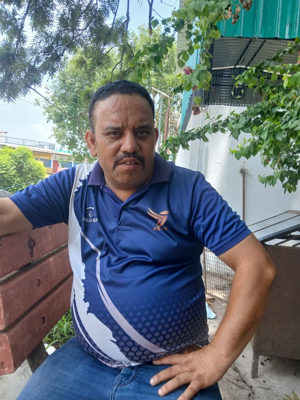 संजय, टौणी देवी