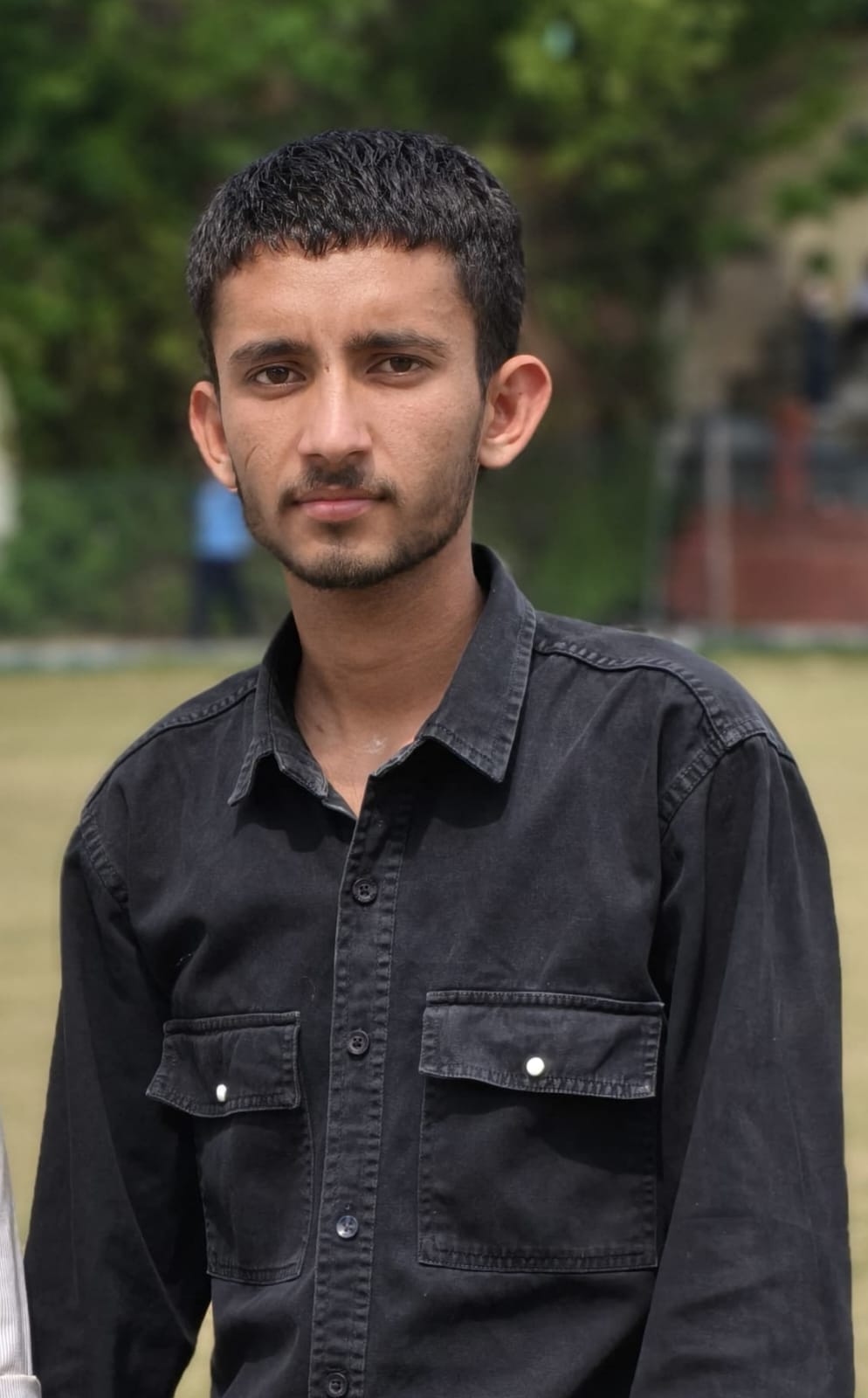-शिव कुमार,टैक्सी चालक।