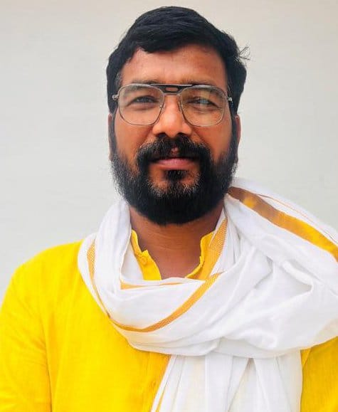 आसपुर देवसरा के सेतापुर में स्थित पंचायत भवन। संवाद आसपुर देवसरा के सेतापुर में स्थित पंचायत भवन। संवाद