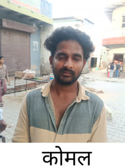 बाद गांव निवासी गोपाल गर्ग ने सर्राफाराजीव वर्मा को 440000 गईनी बनवाने के लिए दिए थे डेढ़ साल प बाद गांव निवासी गोपाल गर्ग ने सर्राफाराजीव वर्मा को 440000 गईनी बनवाने के लिए दिए थे डेढ़ साल प