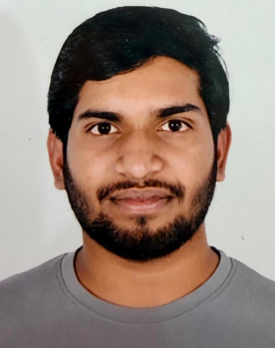 आशीष व शोभित। आशीष व शोभित।
