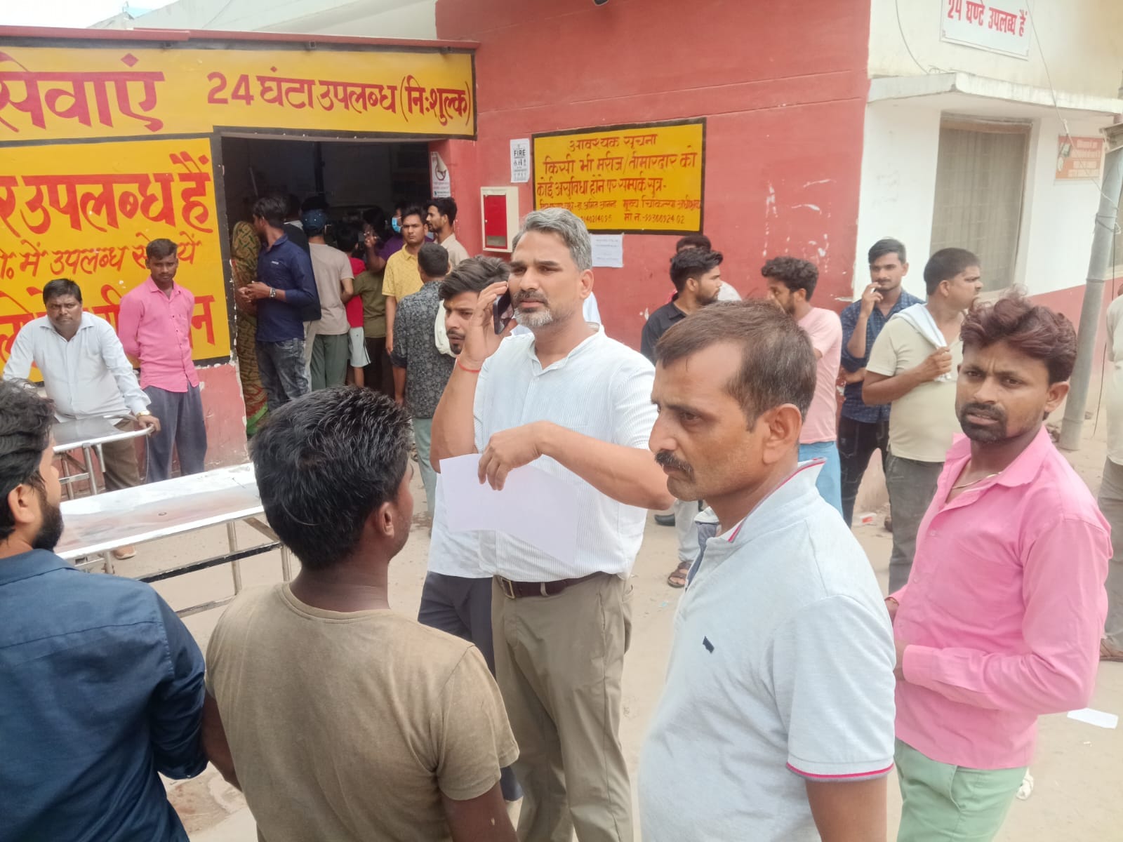 फोटो-21-घटना में घायल आकाश। संवाद फोटो-21-घटना में घायल आकाश। संवाद