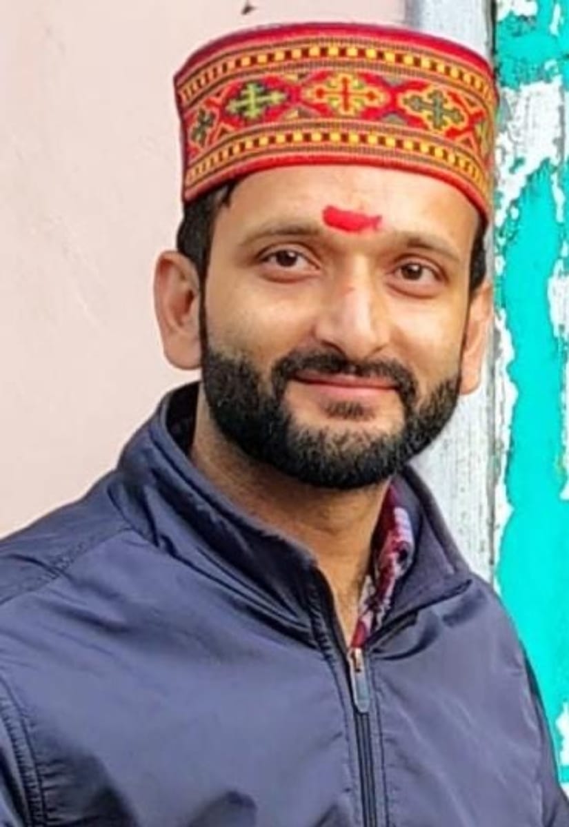 राकेश मेहरा, मंदिर बाजार कांगडा राकेश मेहरा, मंदिर बाजार कांगडा