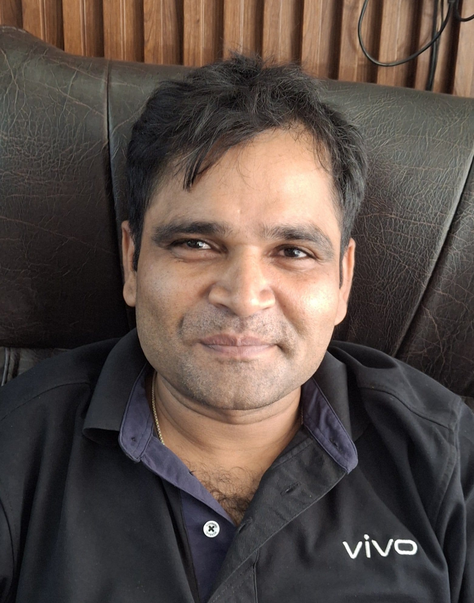 -फोटो 89 : शहर में झज्जर मोड़ के सामने स्थित लैपटॉप व कंप्यूटर की दुकान। संवाद