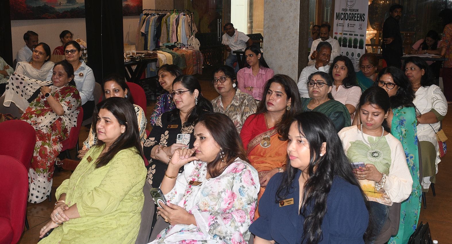 गोमतीनगर स्थित होटल में शनिवार को मंथली बिजनेस कनेक्ट कार्यक्रम हुआ। गोमतीनगर स्थित होटल में शनिवार को मंथली बिजनेस कनेक्ट कार्यक्रम हुआ।