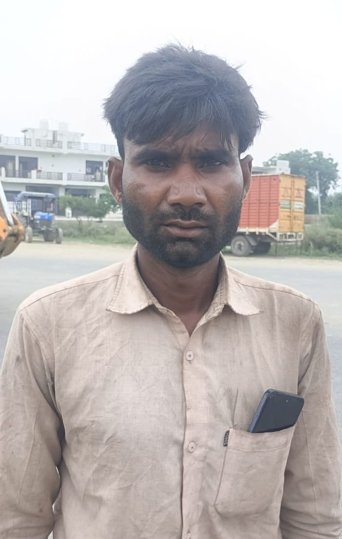 ग्रेटर नोएडा के कासना स्थित घंघौला व मायंचा गांव का नाला। संवाद ग्रेटर नोएडा के कासना स्थित घंघौला व मायंचा गांव का नाला। संवाद