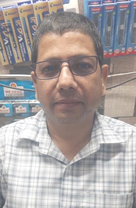 ईशमपाल। ईशमपाल।