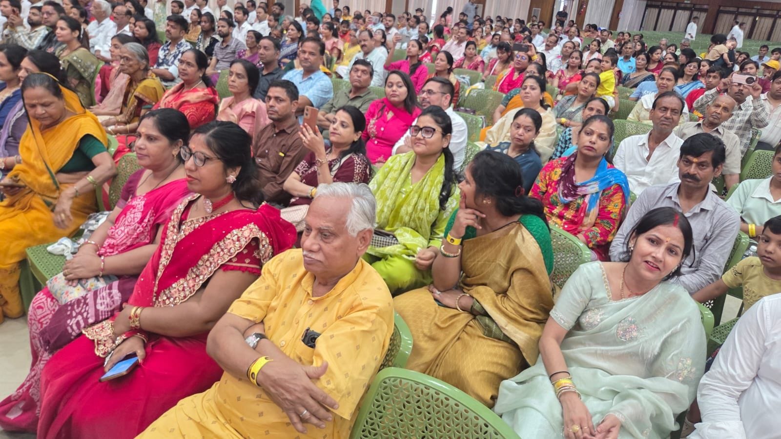 कानपुर मार्ग स्थित सीएमएस ऑडिटोरियम में आयोजित महोत्सव। कानपुर मार्ग स्थित सीएमएस ऑडिटोरियम में आयोजित महोत्सव।