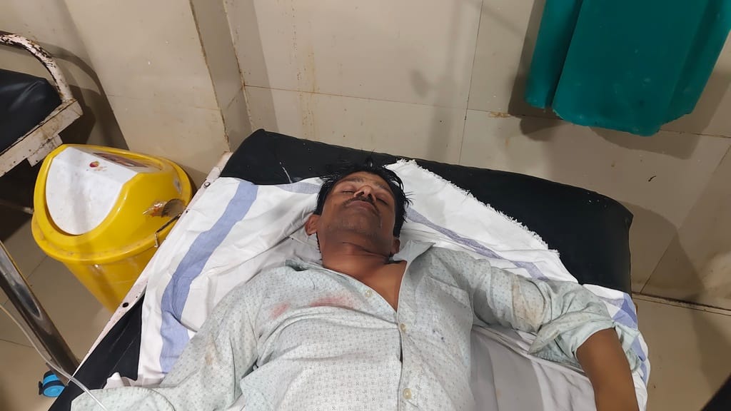 न्यायालय परिसर की बिल्डिंग ढही 