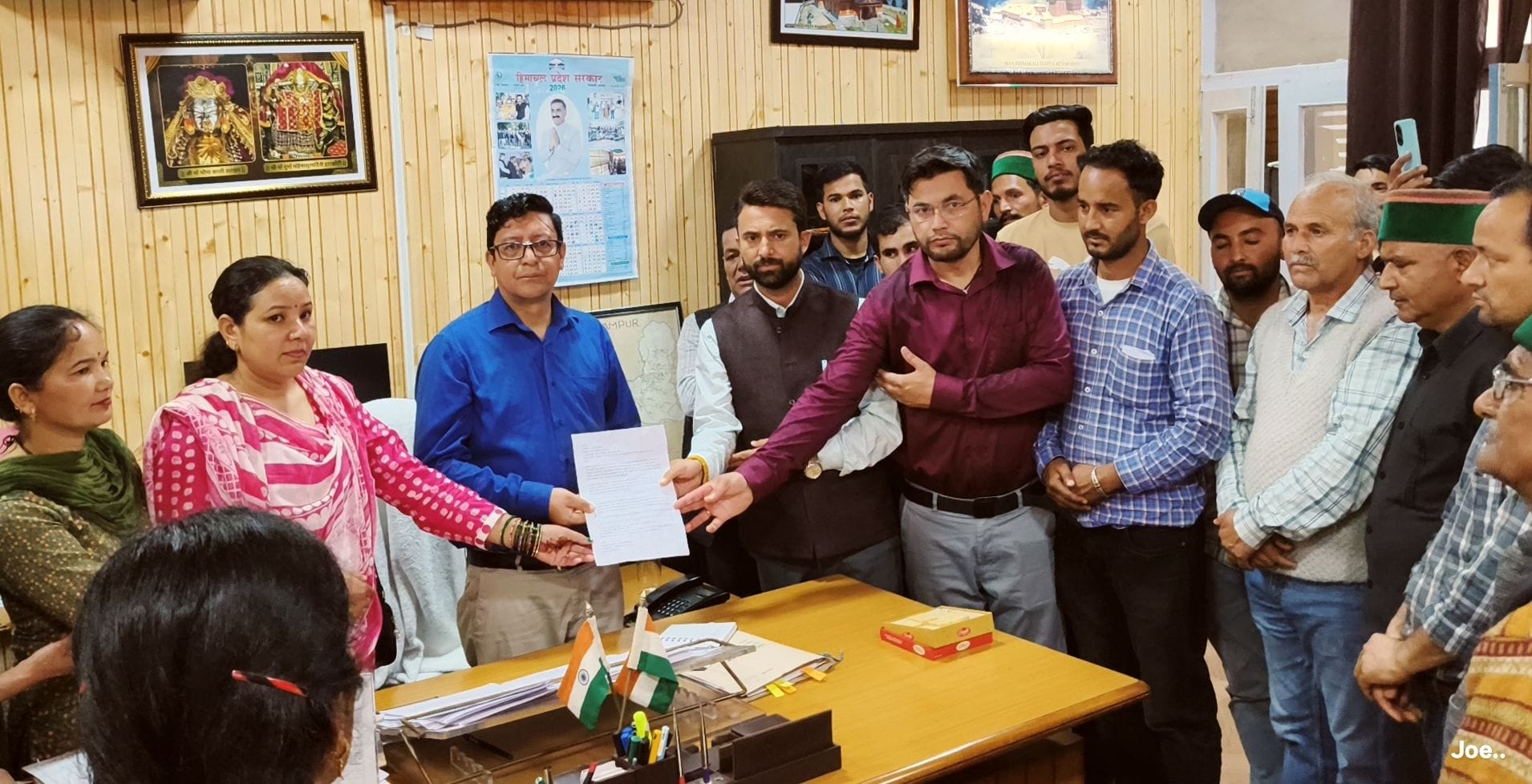 15/20 क्षेत्र की विभिन्न समस्याओं को लेकर रामपुर में प्रदर्शन करते भाजपा कार्यकर्ता। संवाद 15/20 क्षेत्र की विभिन्न समस्याओं को लेकर रामपुर में प्रदर्शन करते भाजपा कार्यकर्ता। संवाद