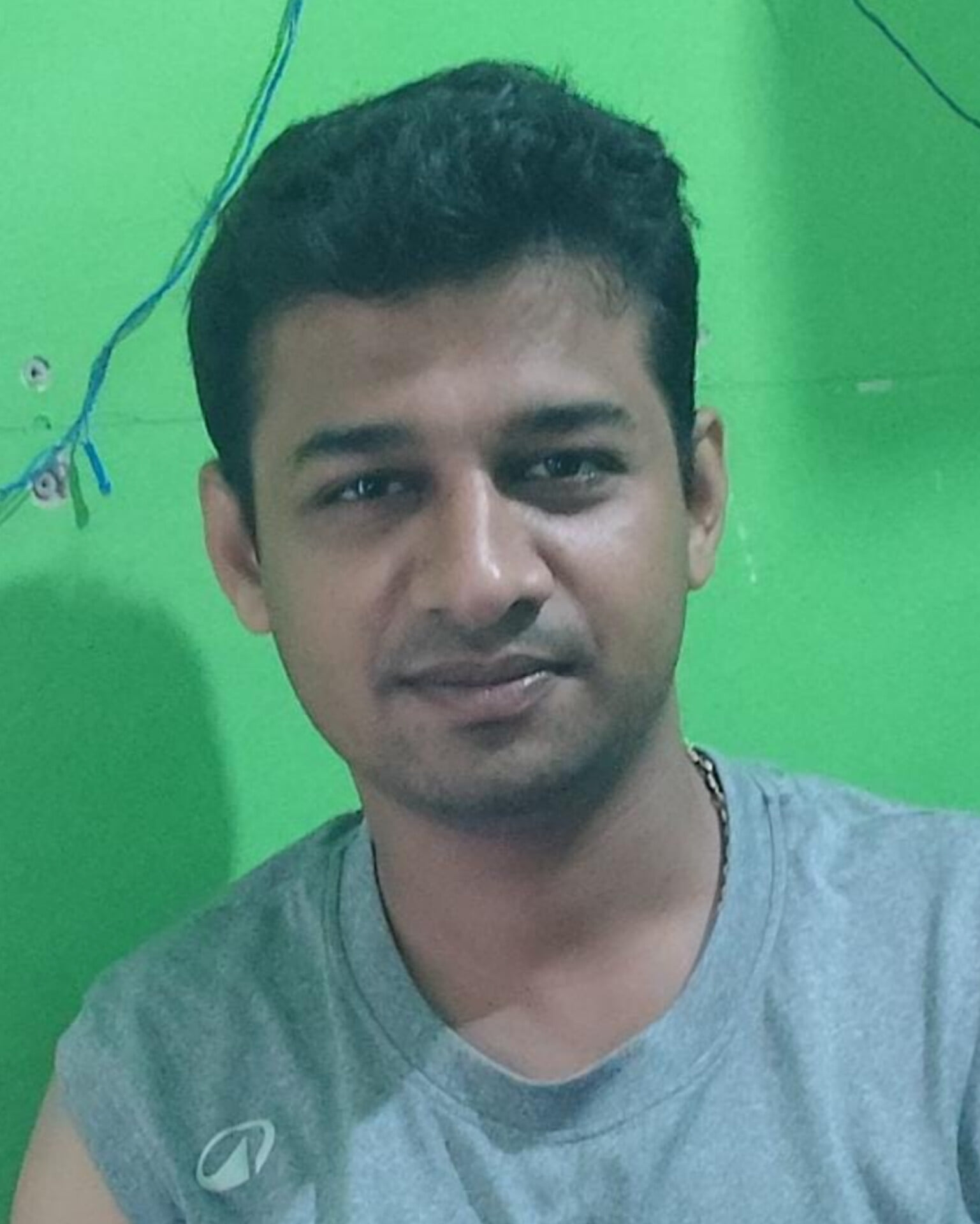 फोटो -15- अजीतमल के राजीव नगर में लोगो के दरवाजे भरा बरसात का पानी। संवाद