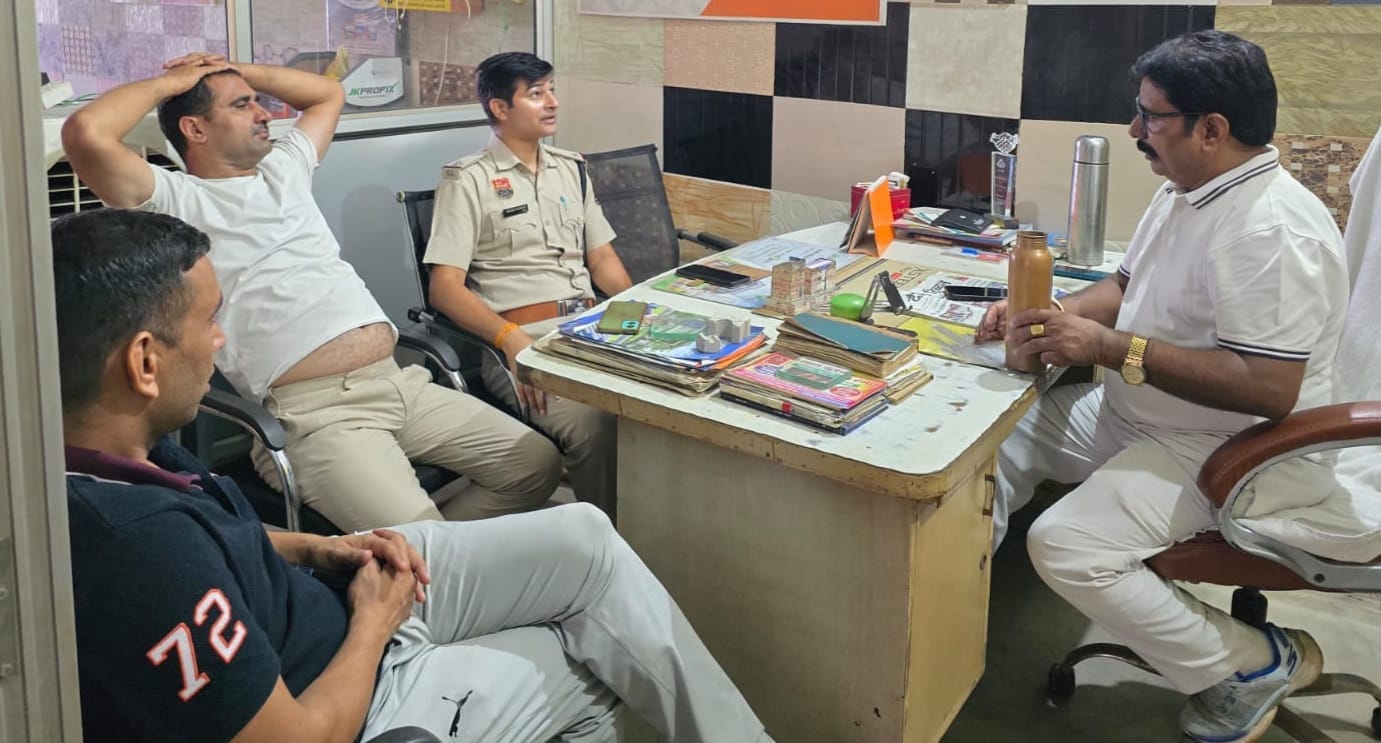 कांग्रेस के ग्रामीण जिला अध्यक्ष सुभाष छावड़ी को किया गया हाउस अरेस्ट। स्रोत : प्रवक्ता