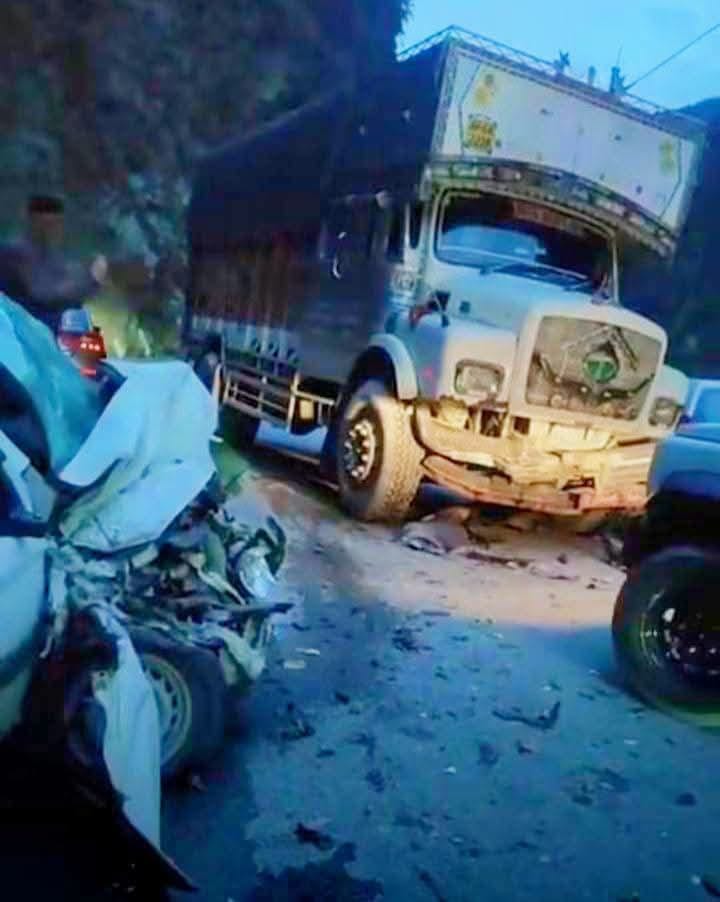 कड़छम डैम के समीप हुए हादसे में कार सवार एक व्यक्ति की हुई मौत। संवाद कड़छम डैम के समीप हुए हादसे में कार सवार एक व्यक्ति की हुई मौत। संवाद