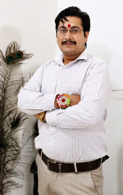 शिक्षक अमित शर्मा सस्पेंड।। शिक्षक अमित शर्मा सस्पेंड।।