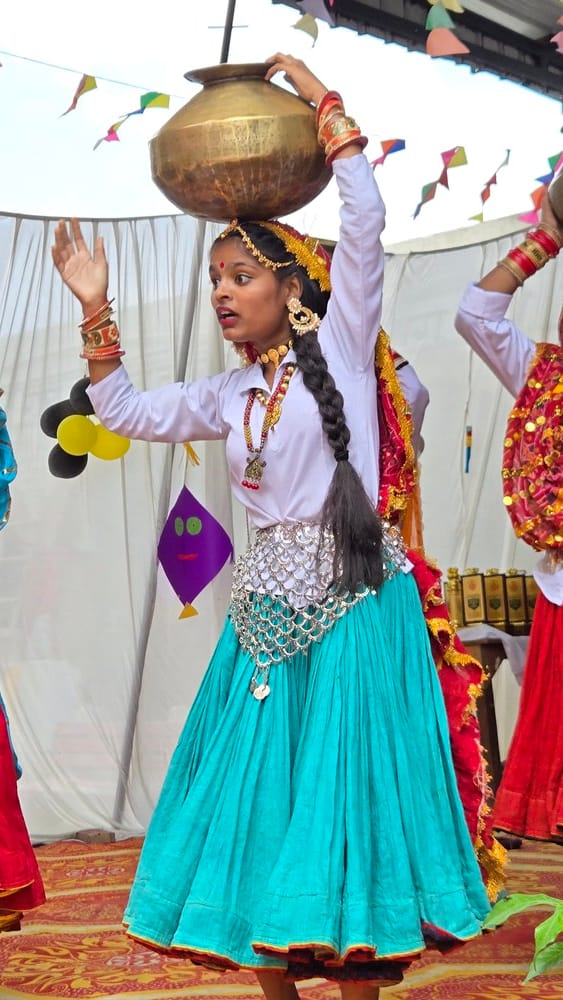 फोटो : सोनीपत के पीएमश्री राजकीय स्कूल खरखौदा में खंड स्तरीय सांस्कृतिक उत्सव के दौरान सांस्कृत