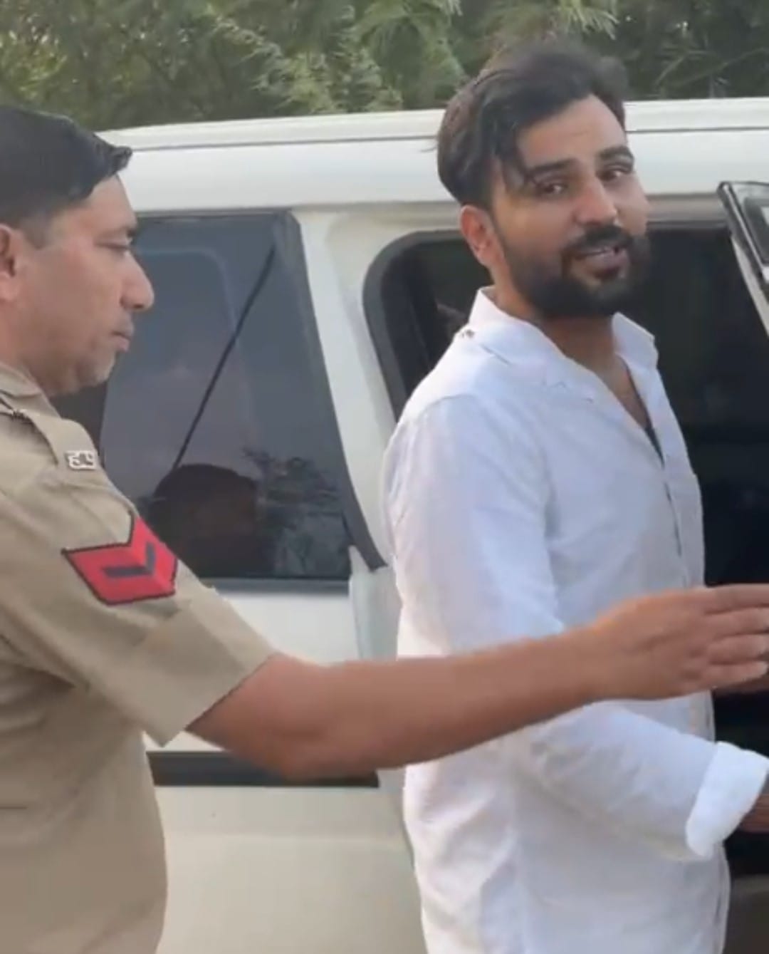फोटो : सोनीपत लघु सचिवालय में सीटीएम को ज्ञापन सौंपते जिला अध्यक्ष कमल दिवान, संजीव दहिया, पूर् फोटो : सोनीपत लघु सचिवालय में सीटीएम को ज्ञापन सौंपते जिला अध्यक्ष कमल दिवान, संजीव दहिया, पूर्
