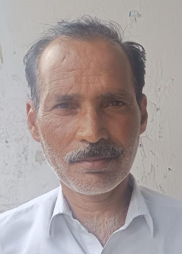फोटो-25-हसनगंज ब्लाक के निमादपुर पंचायत भवन के मुख्य गेट पर लटकता ताला। संवाद फोटो-25-हसनगंज ब्लाक के निमादपुर पंचायत भवन के मुख्य गेट पर लटकता ताला। संवाद
