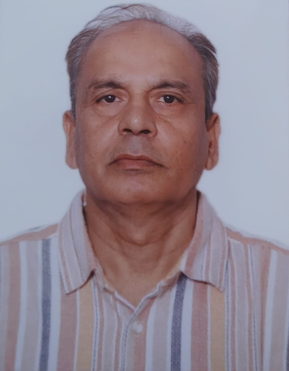 गौरव असाती