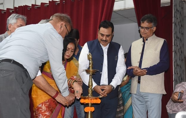 देश के पहले पुराविज्ञान फिल्म महोत्सव का आगाज देश के पहले पुराविज्ञान फिल्म महोत्सव का आगाज