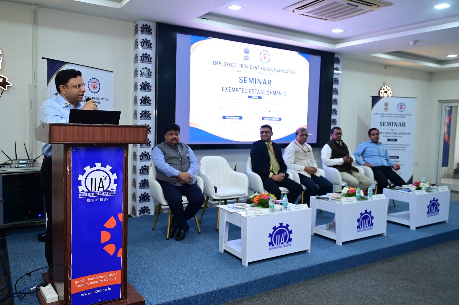 आईआईए भवन में छूटप्राप्त प्रतिष्ठानों के लिए हुई कार्यशाला। आईआईए भवन में छूटप्राप्त प्रतिष्ठानों के लिए हुई कार्यशाला।