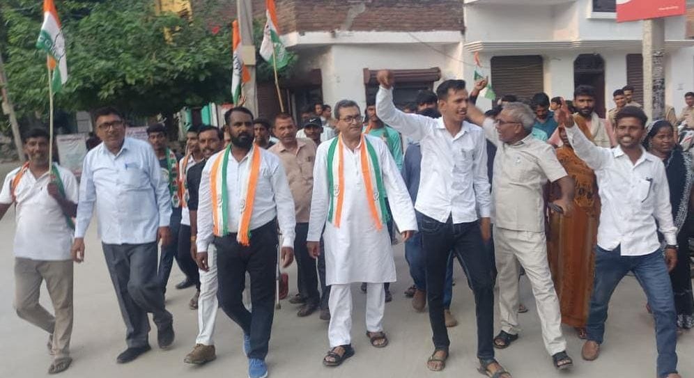 केंद्रीय शिक्षा मंत्री धर्मेंद्र प्रधान के इस्तीफे के बाद प्राइवेट बस स्टैंड कांग्रेस पदाधिका केंद्रीय शिक्षा मंत्री धर्मेंद्र प्रधान के इस्तीफे के बाद प्राइवेट बस स्टैंड कांग्रेस पदाधिका