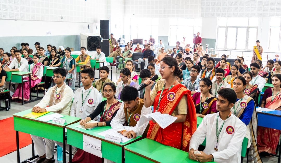 द स्कॉलर्स होम स्कूल पांवटा साहिब में किशोर सभा 2026 के आयोजन में भाग लेते विद्यार्थी । स्तोत्र द स्कॉलर्स होम स्कूल पांवटा साहिब में किशोर सभा 2026 के आयोजन में भाग लेते विद्यार्थी । स्तोत्र