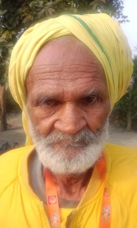 फोटो 37 - गंजडुंडवारा से कादरगंज घाट जाने वाली सड़क पर गड्ढे। स्रोत : संवाद फोटो 37 - गंजडुंडवारा से कादरगंज घाट जाने वाली सड़क पर गड्ढे। स्रोत : संवाद