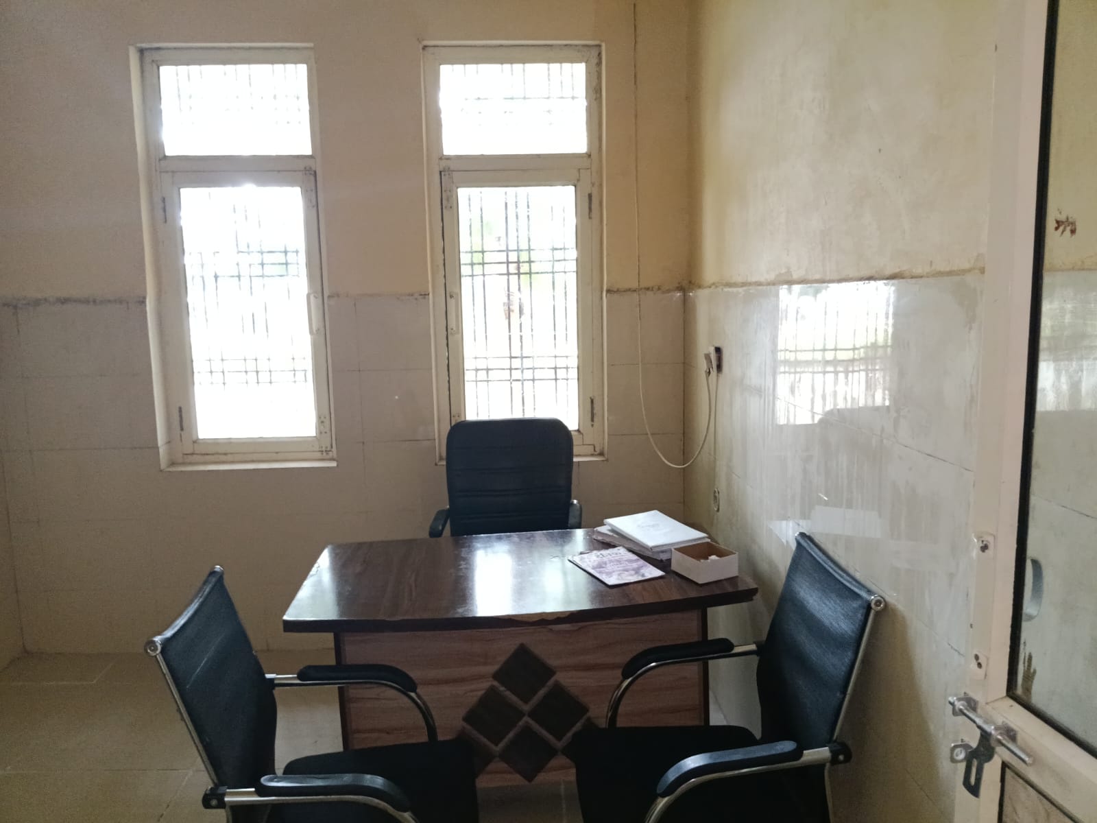 सैनी कोतवाली परिसर में बने मेडिकल भवन में स्थापित मिशन शक्ति। संवाद