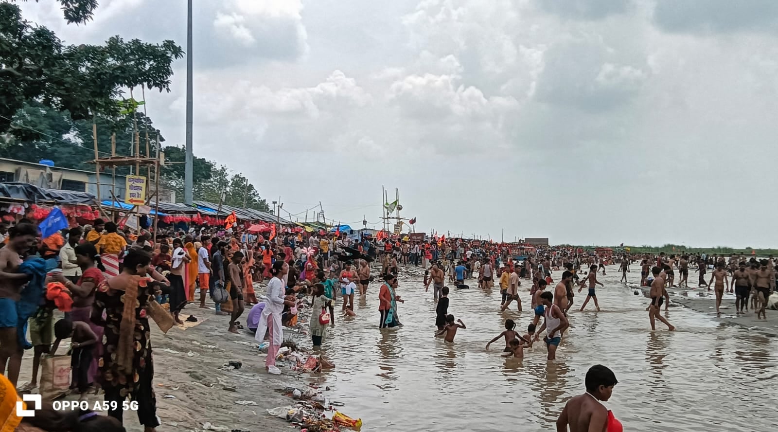 संकट मोचन बालाजी दरबार में आयोजित कार्यक्रम में हिस्सा लेती पूर्व सांसद संघमित्रा मौर्य। संवाद संकट मोचन बालाजी दरबार में आयोजित कार्यक्रम में हिस्सा लेती पूर्व सांसद संघमित्रा मौर्य। संवाद