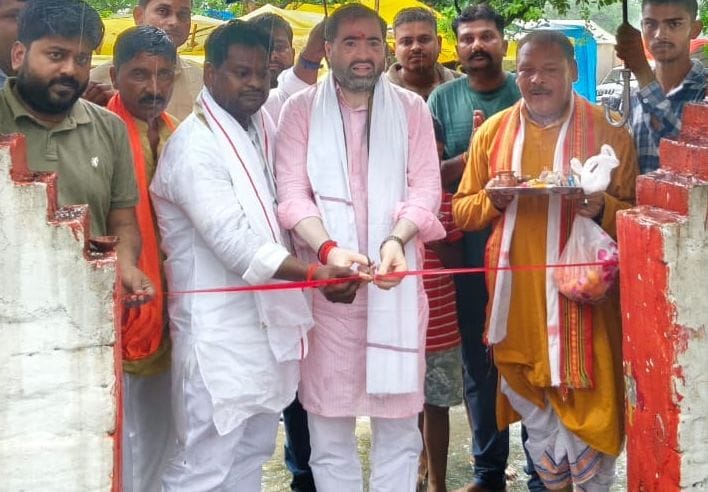 सुंदरकांड पाठ व भजन संध्या में गूंजा जय श्रीराम सुंदरकांड पाठ व भजन संध्या में गूंजा जय श्रीराम