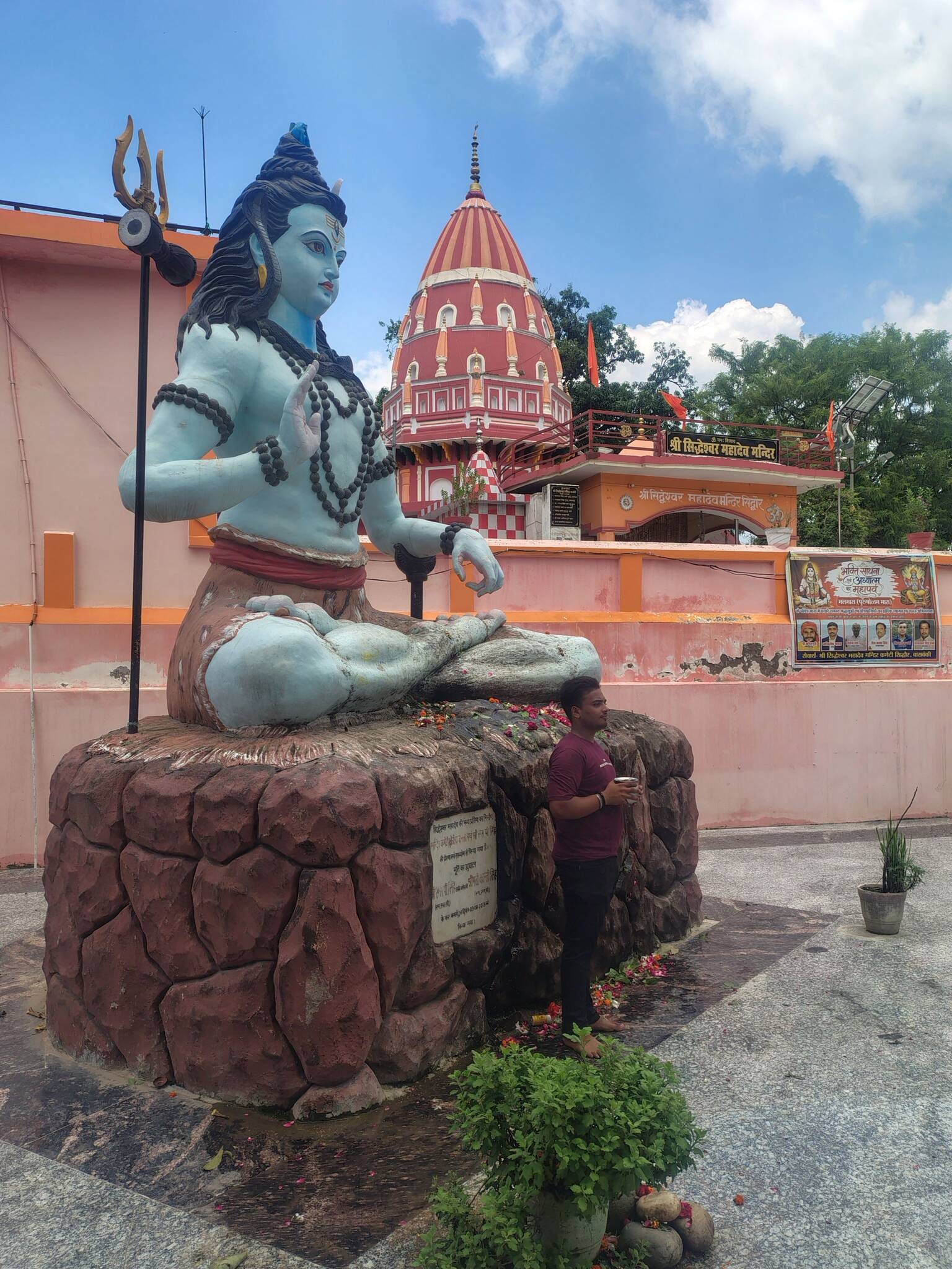 लोधेश्वर से चंद्रेश्वर तक सजे शिवालय