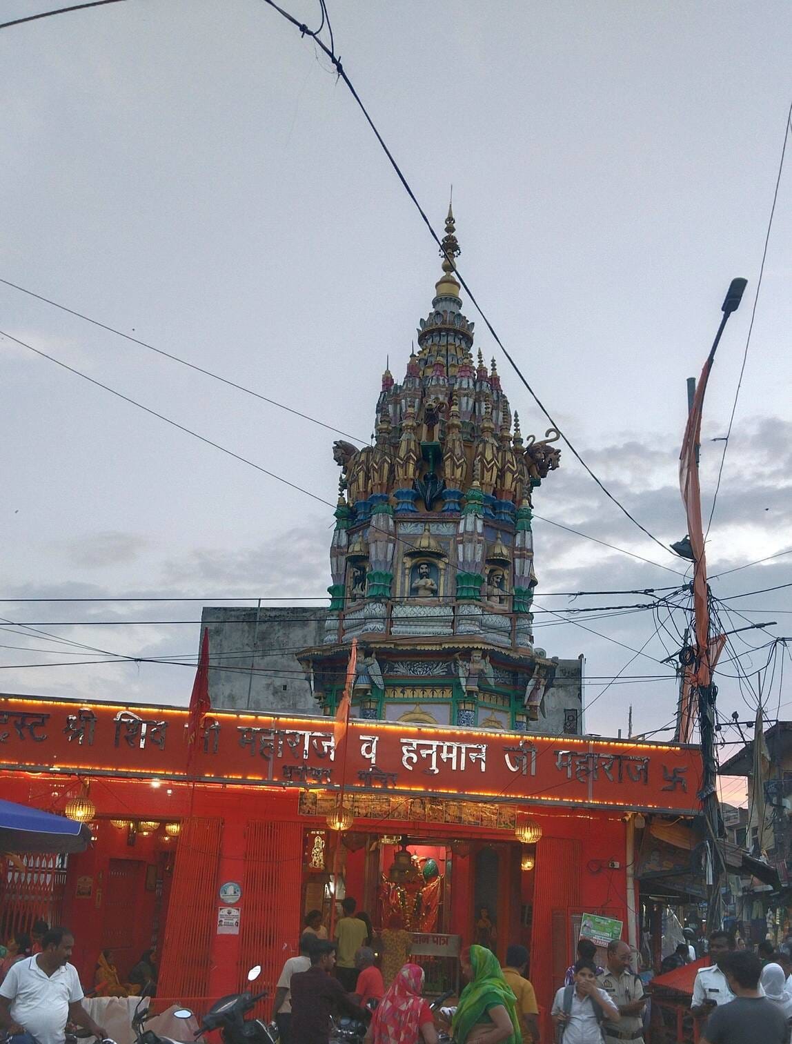 लोधेश्वर से चंद्रेश्वर तक सजे शिवालय