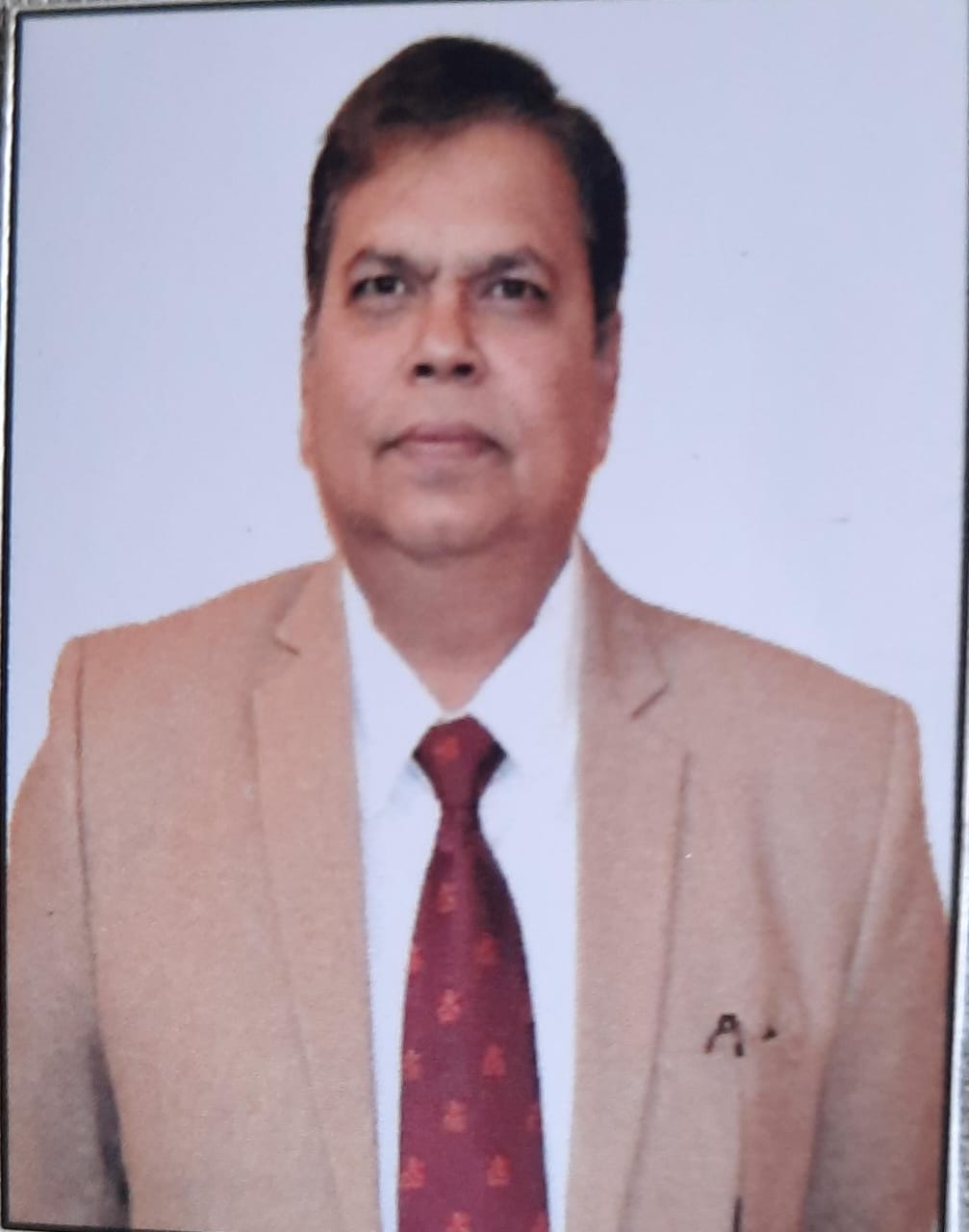 ग्रेनो वेस्ट स्थित श्री राधा स्काई गार्डन सोसाइटी के बेसमेंट में पाइप से लिकेज होता पानी। स्रोत ग्रेनो वेस्ट स्थित श्री राधा स्काई गार्डन सोसाइटी के बेसमेंट में पाइप से लिकेज होता पानी। स्रोत