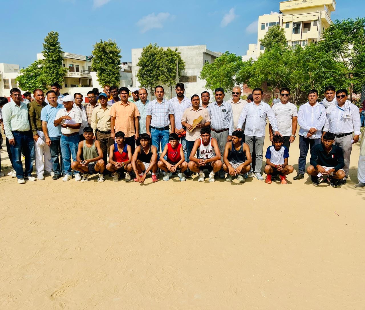 जिला स्तरीय खेलकूद प्रतियोगिता में दौड़ में भाग लेते खिलाड़ी। विज्ञप्ति जिला स्तरीय खेलकूद प्रतियोगिता में दौड़ में भाग लेते खिलाड़ी। विज्ञप्ति