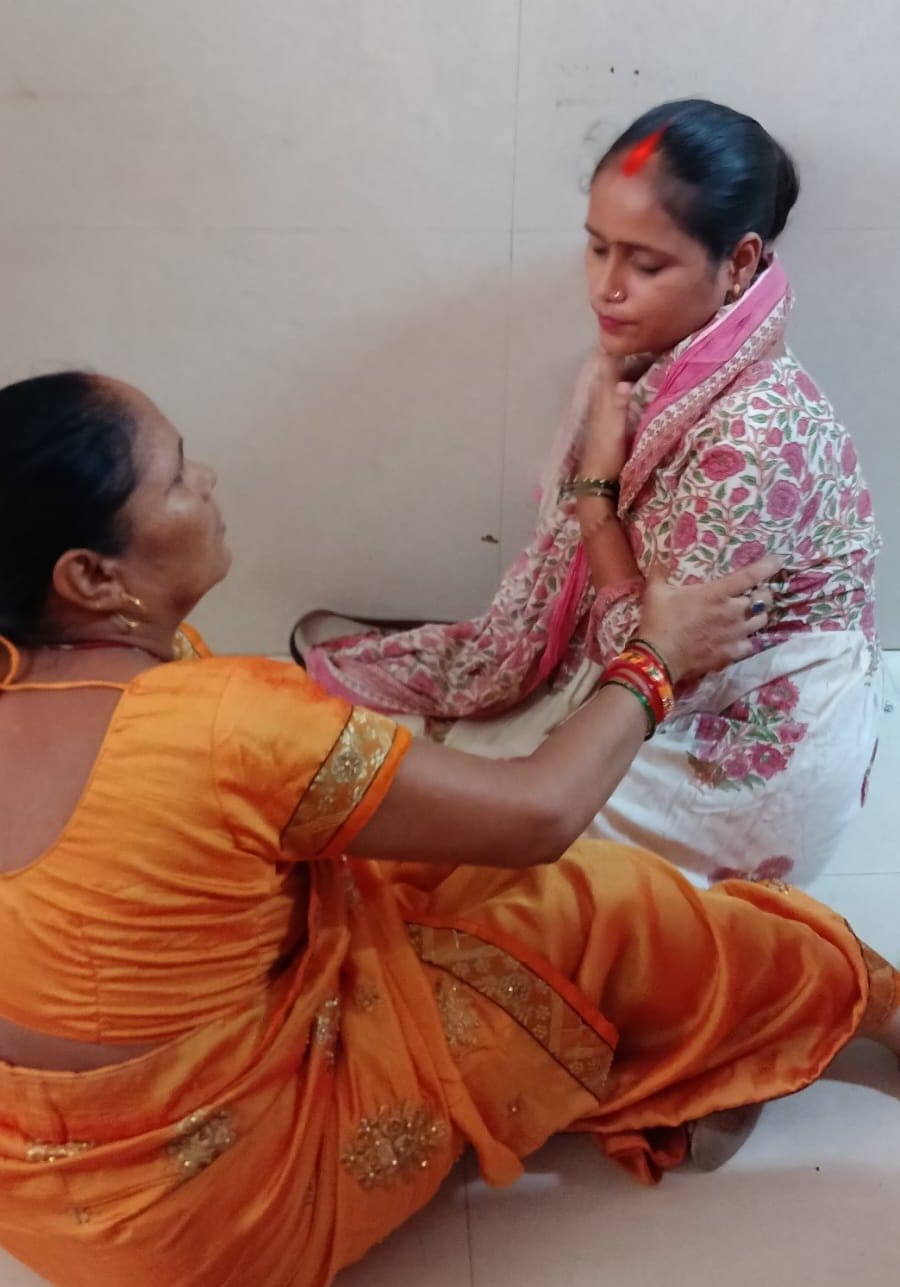 महिला अस्पताल ओपीडी में लगी मरीजों की भीड़। संवाद