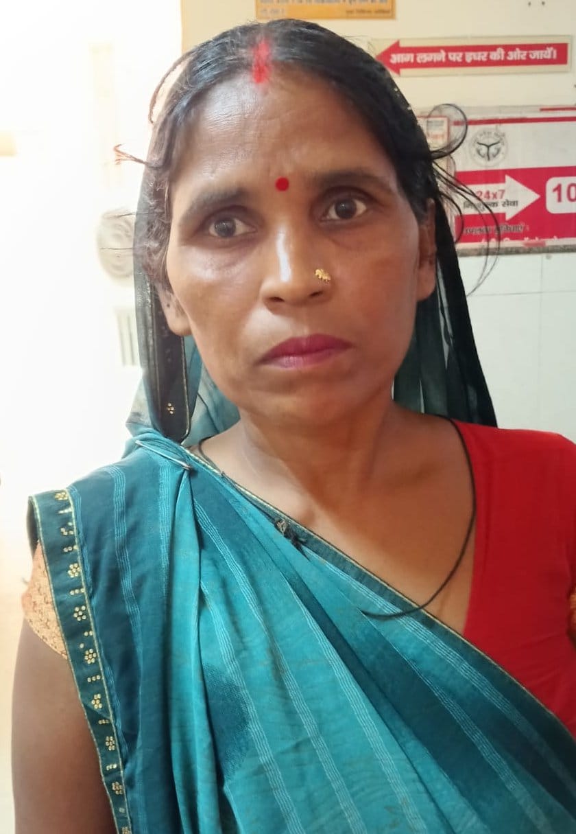 महिला अस्पताल ओपीडी में लगी मरीजों की भीड़। संवाद