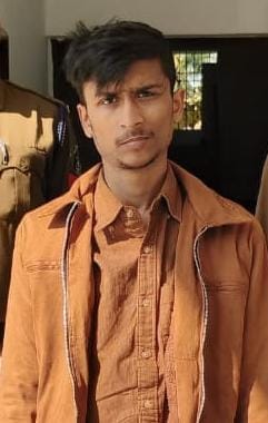 पेंड्रारोड न्यायालय ने सुनाई 3-3 साल की सजा, प्रत्येक पर 10 हजार रुपये का जुर्माना। पेंड्रारोड न्यायालय ने सुनाई 3-3 साल की सजा, प्रत्येक पर 10 हजार रुपये का जुर्माना।